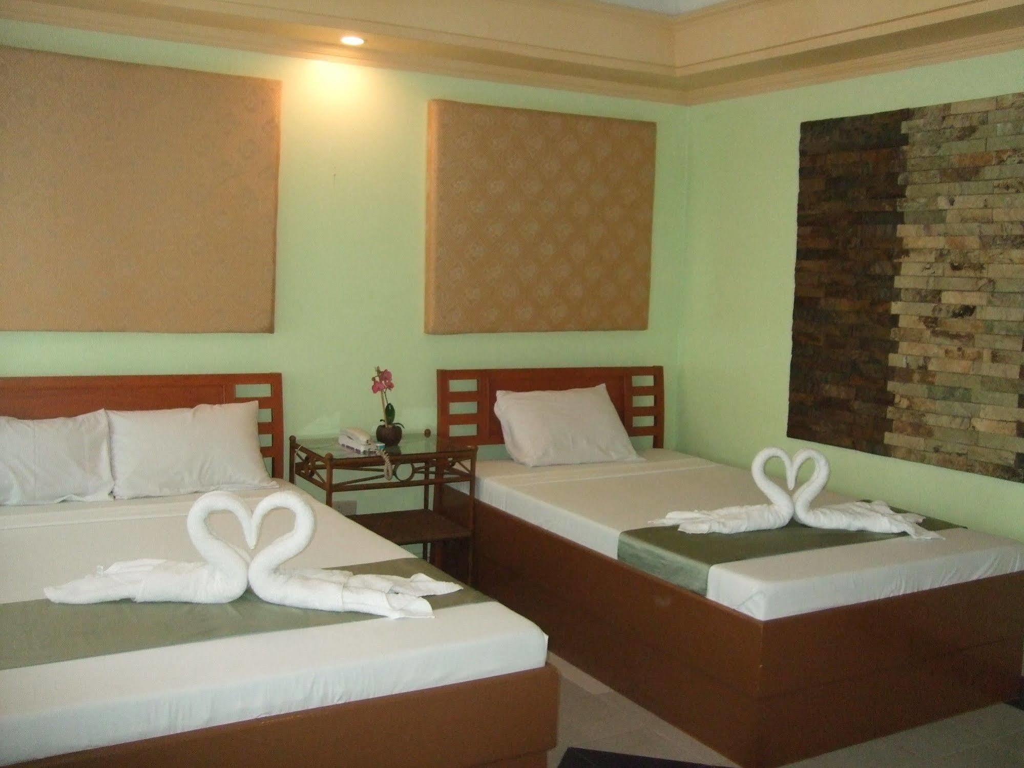La Esperanza Hotel Kalibo Eksteriør billede